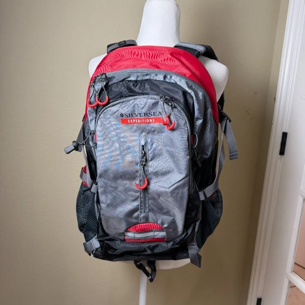 Silversea Expedition Backpack Waterproof Multi-Pocket Multi-Functional
